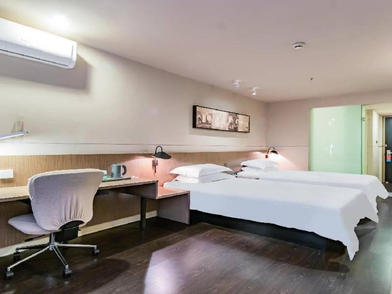 Jinjiang Inn Select Hangzhou Binjiang University Town Puyan Metro Station Екстериор снимка