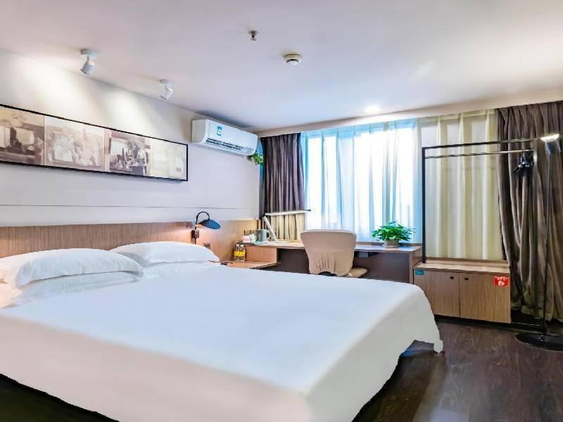 Jinjiang Inn Select Hangzhou Binjiang University Town Puyan Metro Station Екстериор снимка