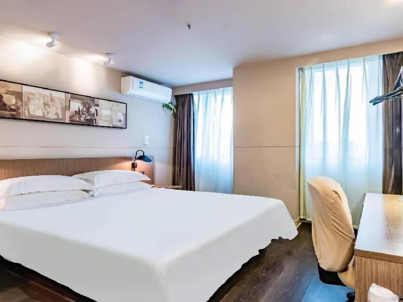 Jinjiang Inn Select Hangzhou Binjiang University Town Puyan Metro Station Екстериор снимка